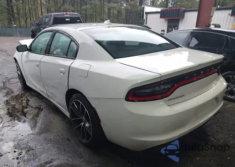 2016 Dodge Charger Sxt z USA, uszkodzony, nr VIN 2C3CDXHG7GH237168